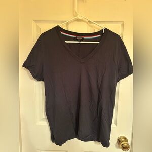 LIKE NEW AYR Black V-Neck Tee